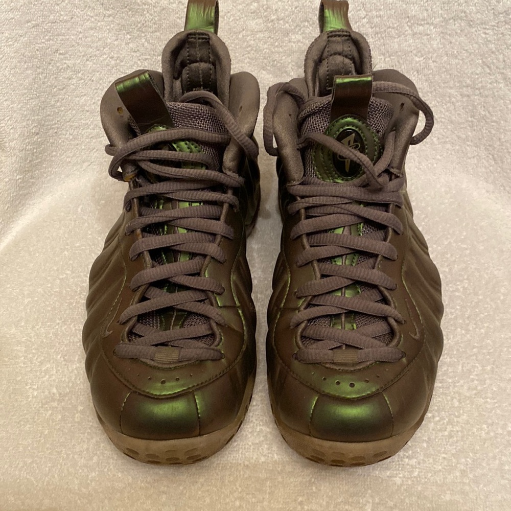 Nike Foamposites. Womens size 7.5